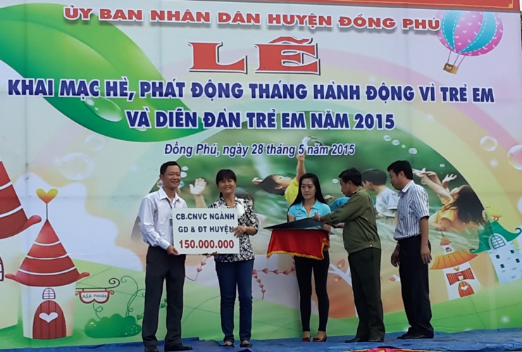Đồng Phú: Tổ chức Lễ khai mạc hè, phát động tháng hành động vì trẻ em và tổ chức diễn đàn trẻ em năm 2015